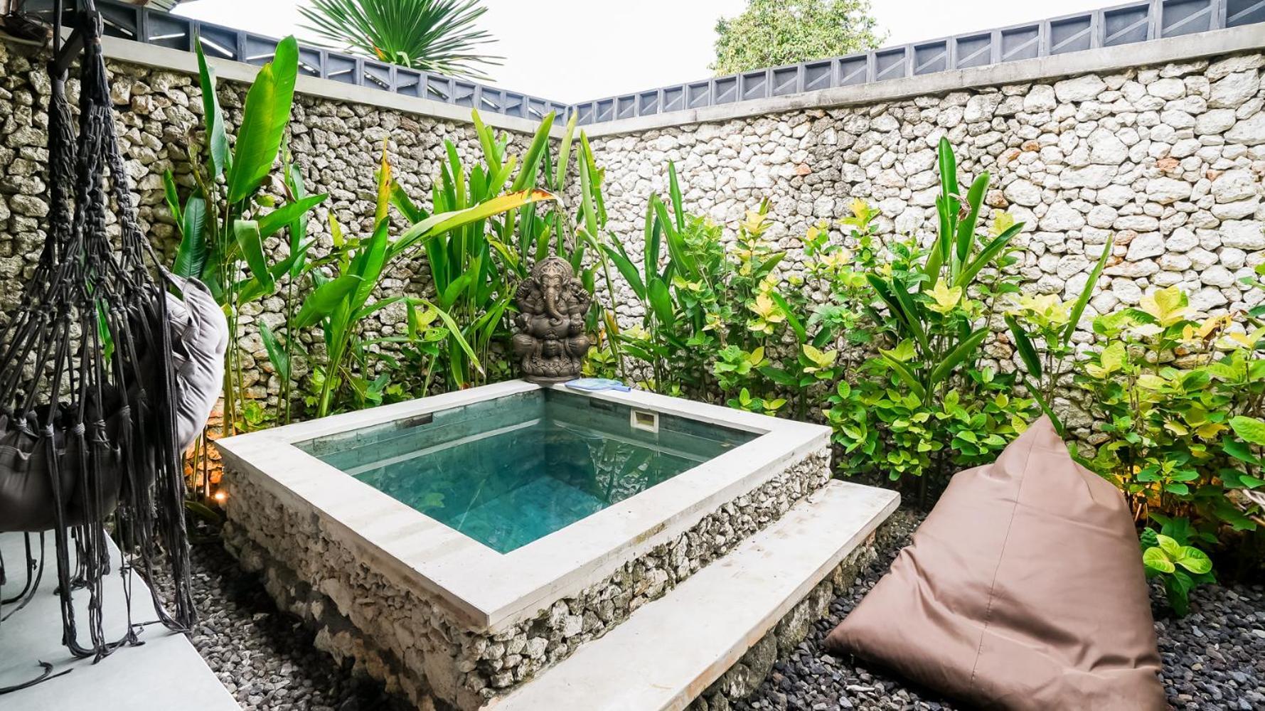 Alma Surf Villas 5 - Cozy 01 Bed With Private Pool Uluwatu  Exterior photo